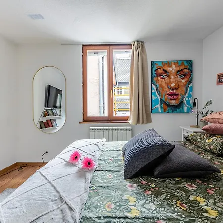 Apartamento * Loft 3 Pieces/calme, Equipe @ Centre