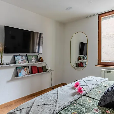 * Loft 3 Pieces/calme, Equipe @ Centre Estrasburgo